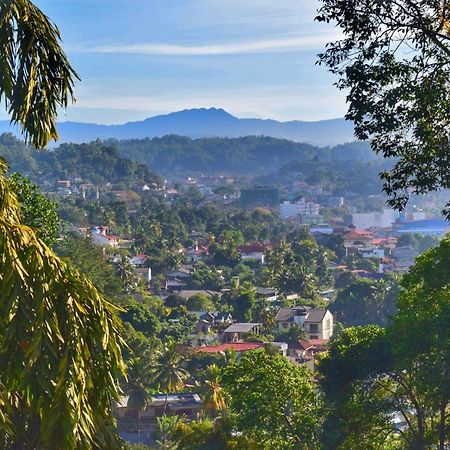 La Colina Kandy Buitenkant foto